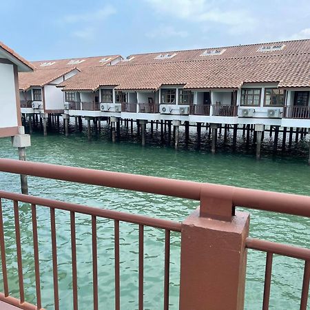 Water Chalet Port Dickson- Private Exterior photo