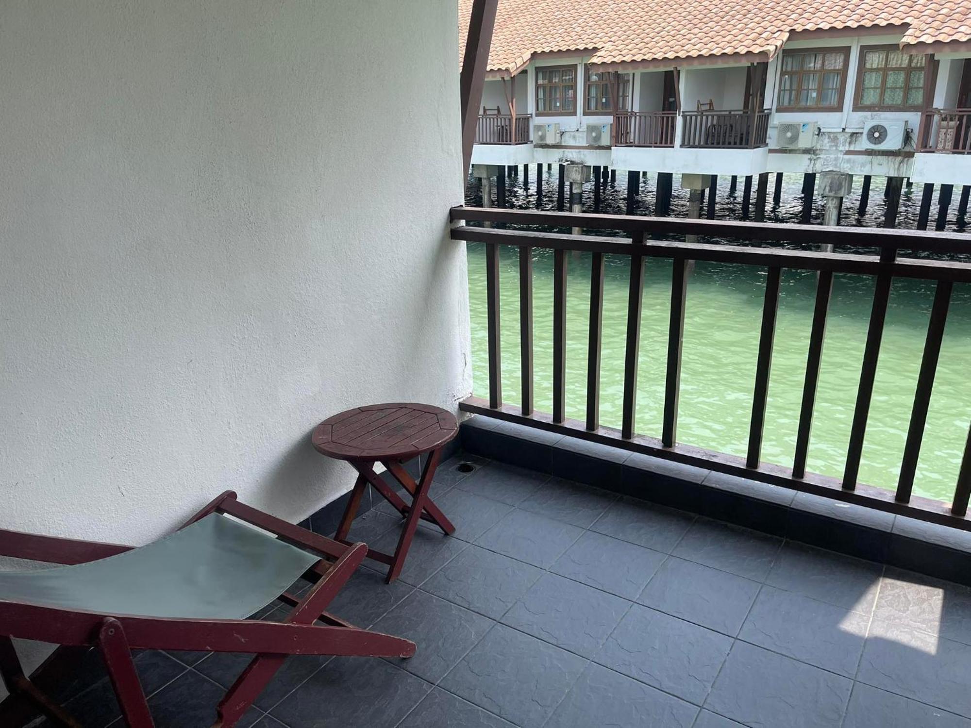 Water Chalet Port Dickson- Private Exterior photo